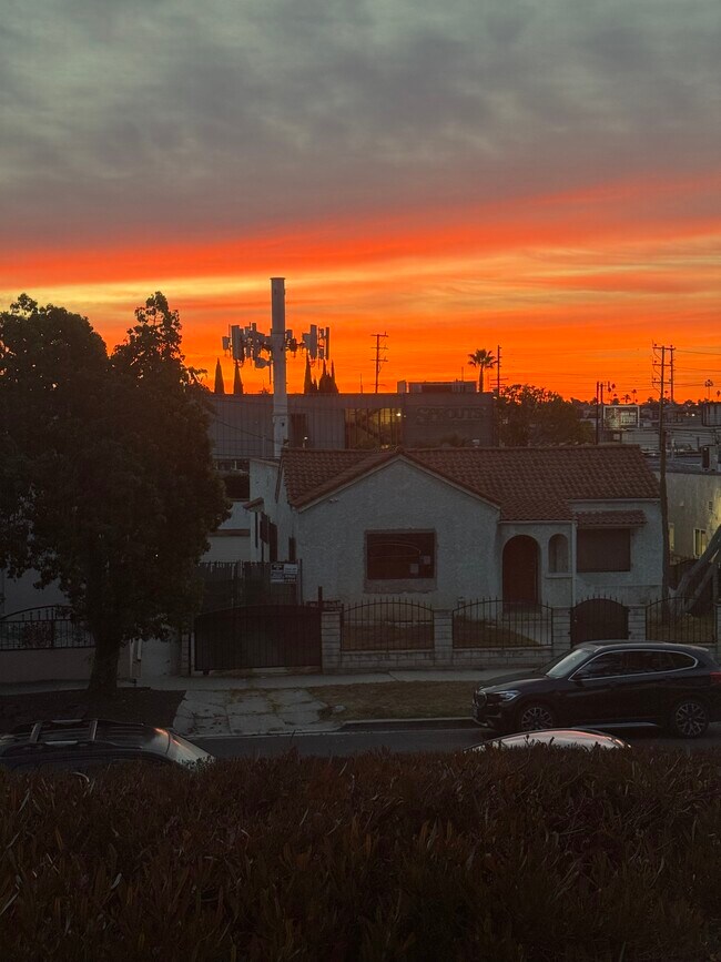 sunrise from the balcony - 1339 S Mansfield Ave