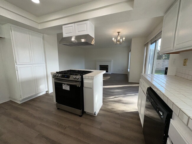 Photo - Charming Castaic Home