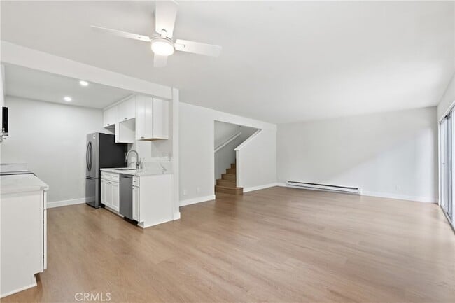 Photo - 374 Miraleste Dr Unit 406