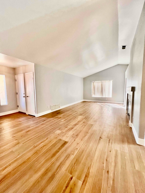 Photo - 29847 Berea Rd