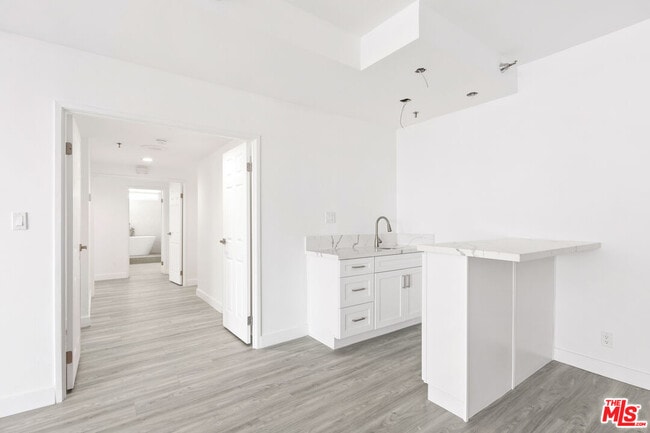 Photo - 10390 Wilshire Blvd Unit 1501