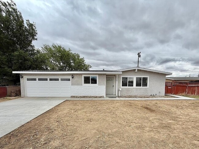 Building Photo - 2028 W Oldfield St