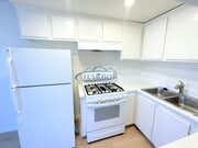 Photo - 949 W 26th St