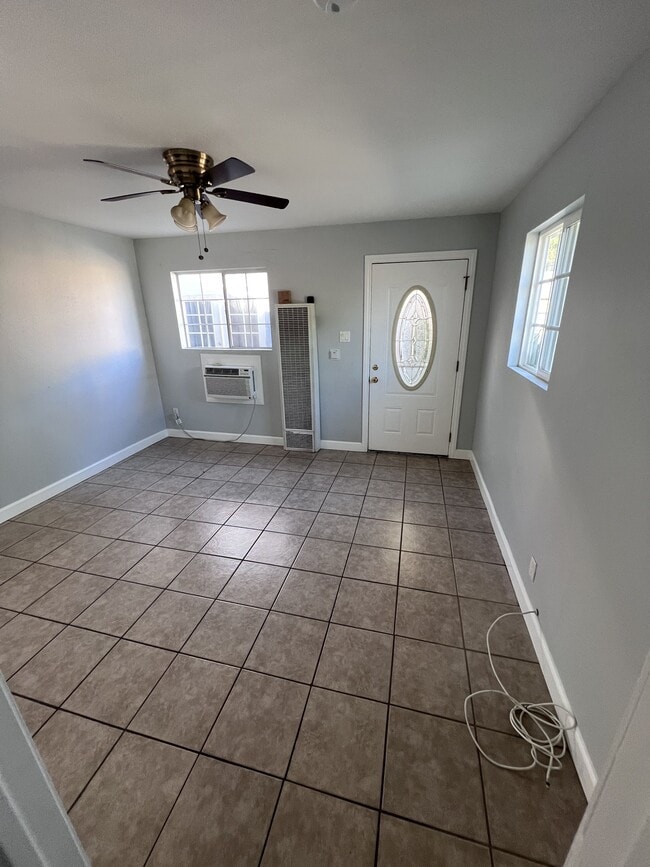 Photo - 14951 Cerritos Ave Unit BACK