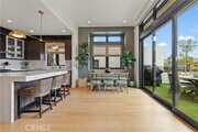 Photo - 802 Bard St