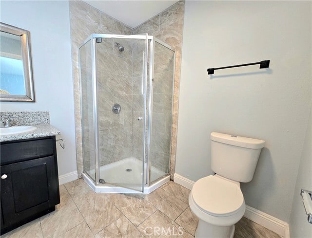 Photo - 715 W 58th St