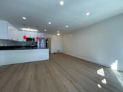 Photo - 1021 Michigan Ave