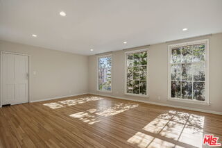 Photo - 450 Smithwood Dr