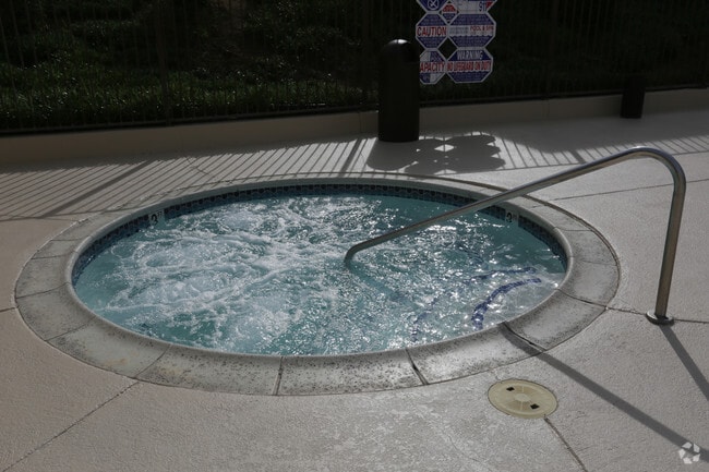 Spa - Valley View Village Apartments