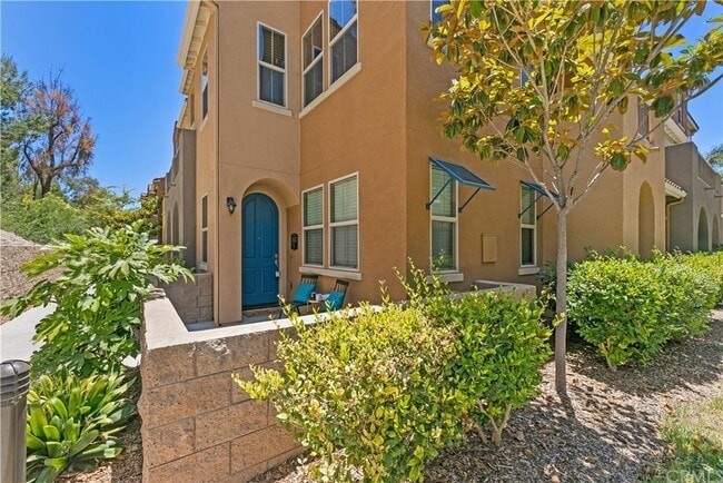 Building Photo - 1863 Hazel Ct