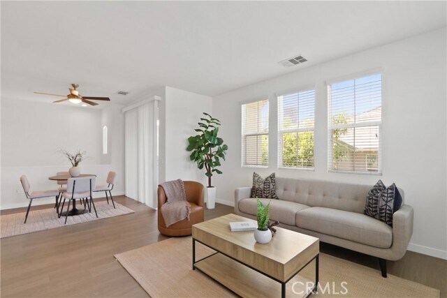 Photo - 7729 Hess Pl