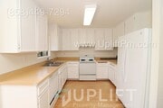 Photo - 2 Bed, 2 Bath w/ garage & fireplace House