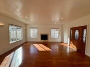 Photo - Beautifully Renovated 4 Bed 4 Bath House For Rent In Long Beach!