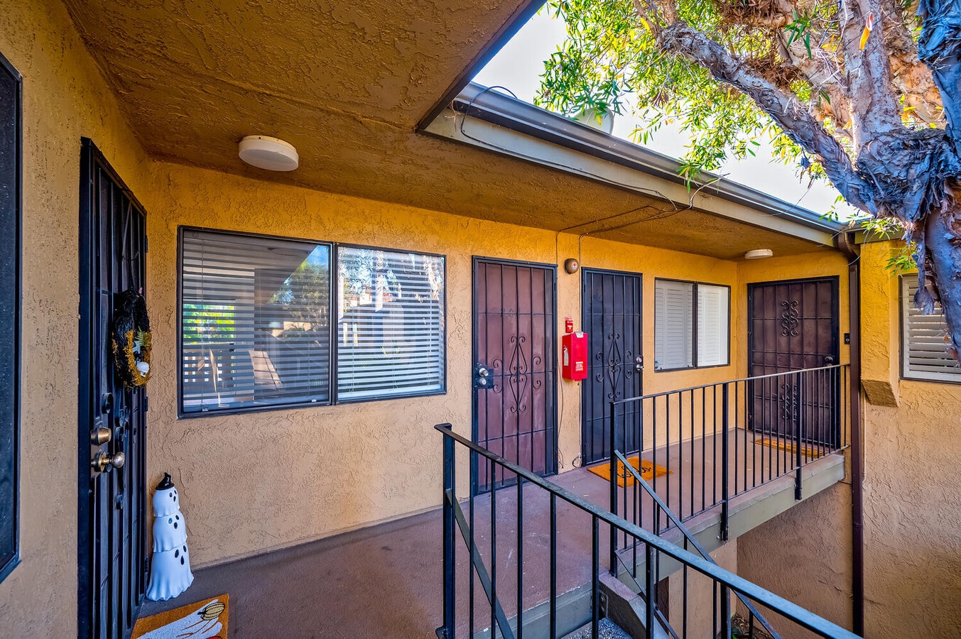 Photo - 1506 E 4th St