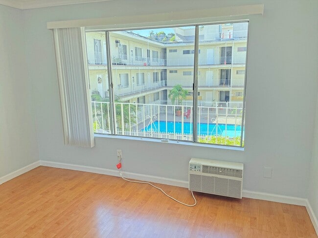 Photo - 407 N Avenue 50 Unit 407 N AVE 50 #211