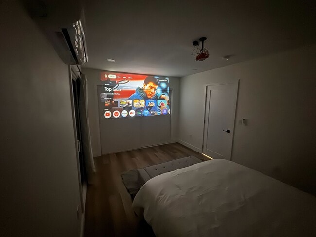 Photo - 19924 Bellemare Ave