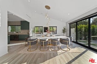 Photo - 5301 Crebs Ave