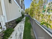 Photo - 804 N Irena Ave Townhome