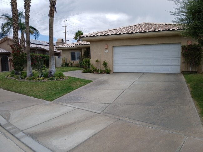 Photo - 74137 Scholar Ln E House Unit 74137Scholar