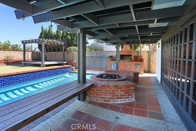 Photo - 18962 Crimson Cir