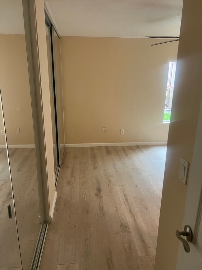 Photo - 5543 Adobe Falls Rd Unit 3