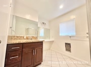 Photo - 6335 Whitsett Ave Unit 3