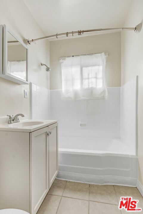 Photo - 6340 10th Ave Unit 6402 1/2