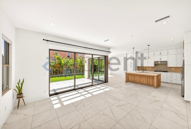 Photo - 123 Spotted Quail