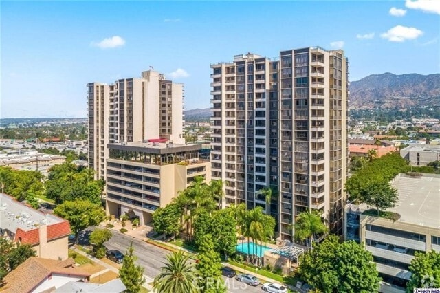 Building Photo - 343 Pioneer Dr Unit PH2 Rental