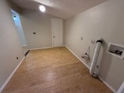 Photo - Charming 3 bedroom home in Apple Valley- H...