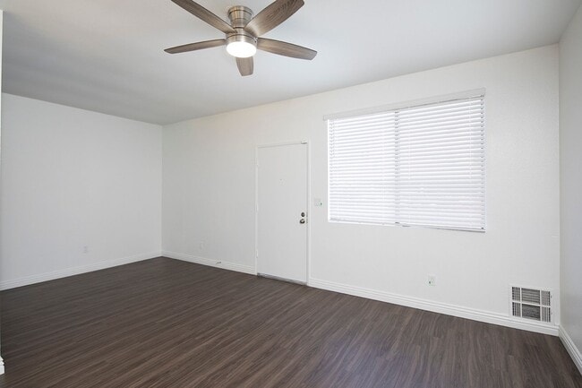 Photo - Bridgeview Apartments