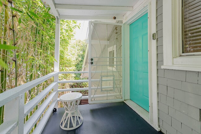 Entrance - 1100 Coronado Ter Unit 1104