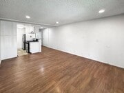 Photo - 2233 4th St