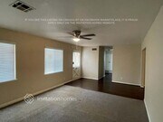 Photo - 21717 Bryant St