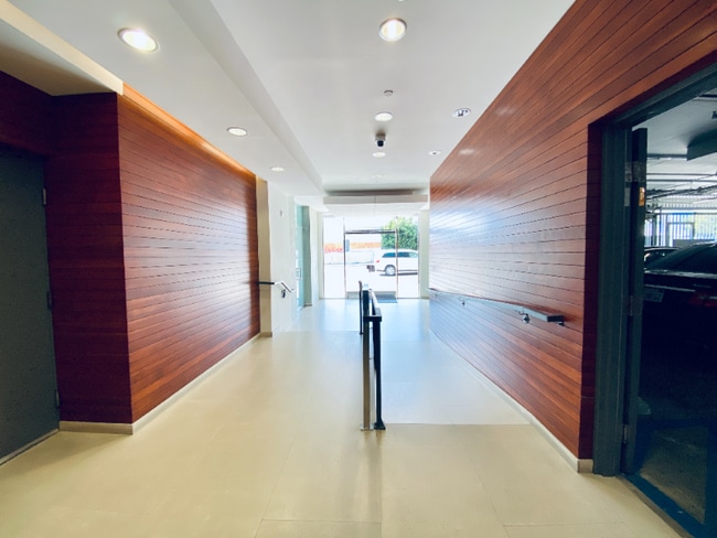 Photo - 12028 Wilshire Blvd