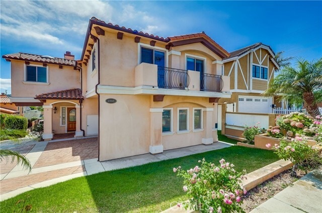 Photo - 1902 Marshallfield Ln