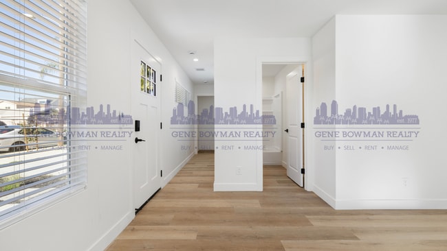 Photo - 3543 44th St