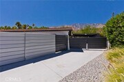 Photo - 2775 N Junipero Ave House