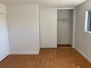 Photo - 2 bedroom, 1.5 bath townhouse - Take a Look!