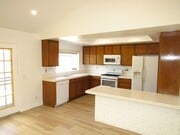 Photo - 1099 W Ontario Ave
