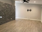 Photo - 128 Elmtree Dr