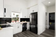 Photo - 1638 Elm Ave House