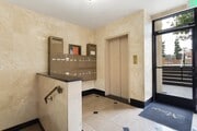 Photo - 947 W 30th St Unit 8