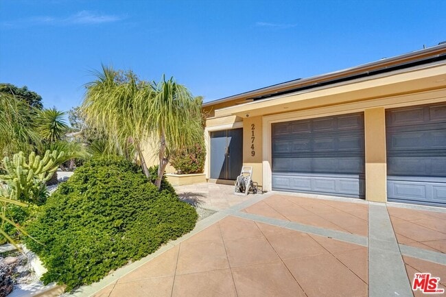 Photo - 21749 Planewood Dr