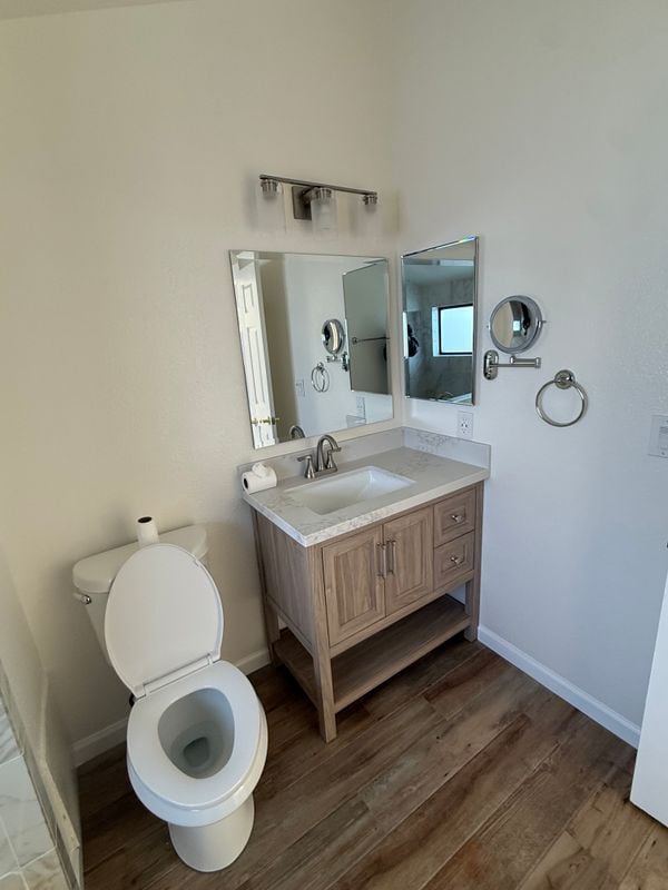 Photo - 43334 32nd St W