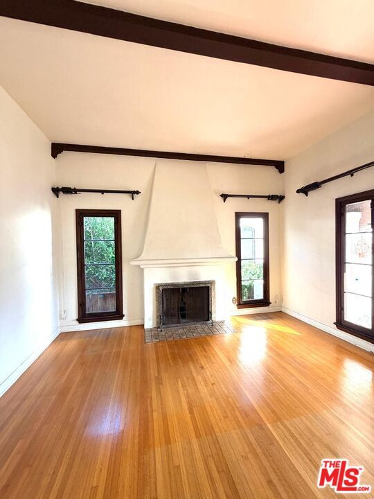 Photo - 2342 Selby Ave