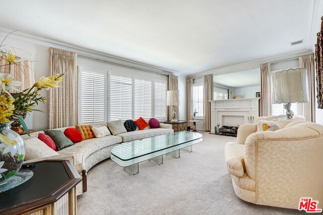 Photo - 1428 S Genesee Ave