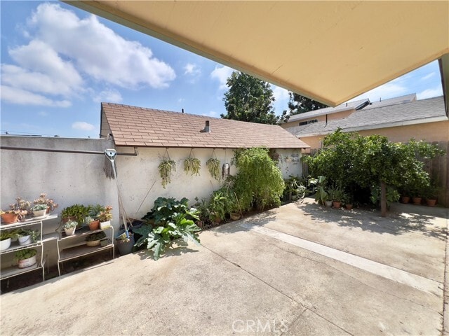 Photo - 9651 Olive St