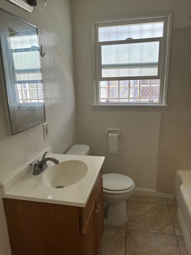 Photo - 1111WA Unit 1113