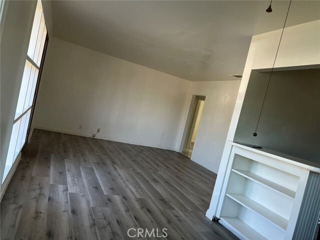 Photo - 140 W Midway Manor